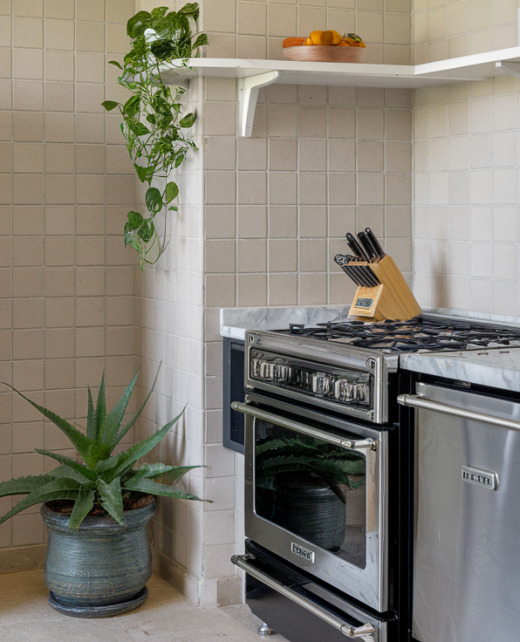 Colorful backsplash ideas for kitchens